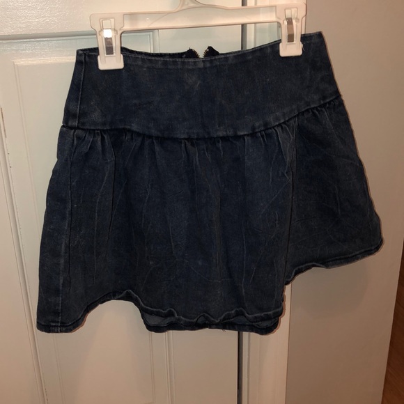 Jean pattern flowy skirt - Picture 3 of 4